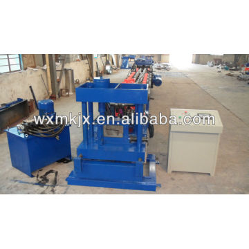 Post-cutting Z purline roll forming machine